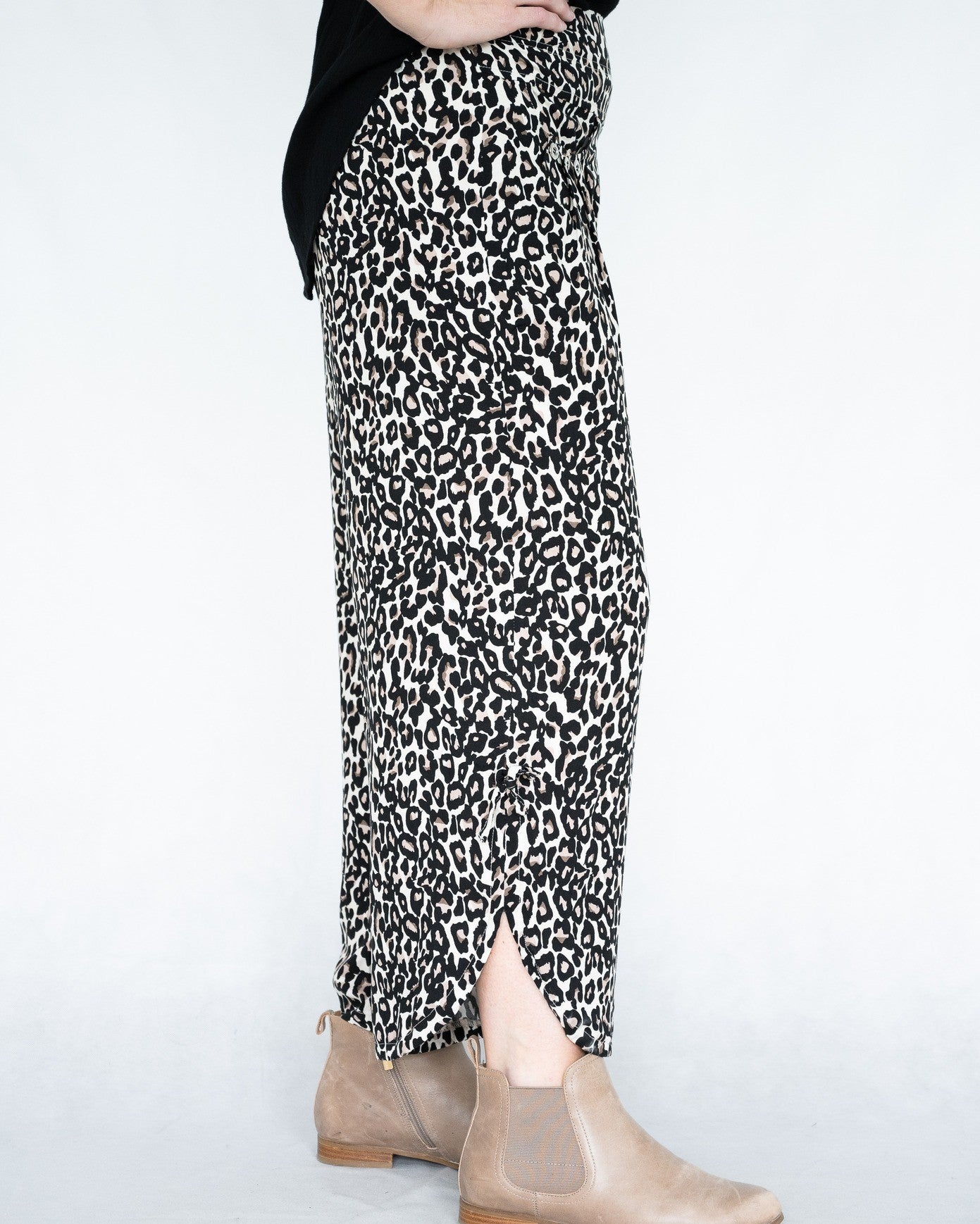 Eloise Pants ( Leopard Print)