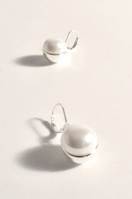 Cali Faux Pearl Metal Ball Earrings (Cream Silver)