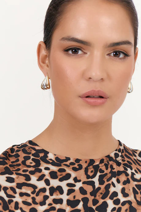 Two Tone Curved Metal Earrings (Silver)