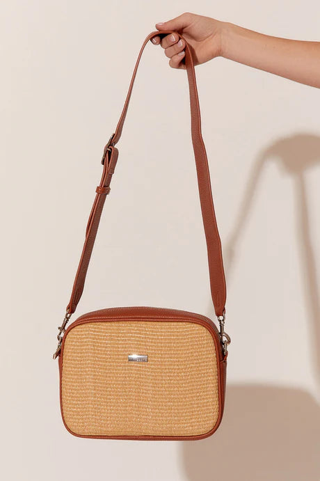 PALOMA WEAVE CONTRAST TRIM CAMERA BAG (TAN/NATURAL)
