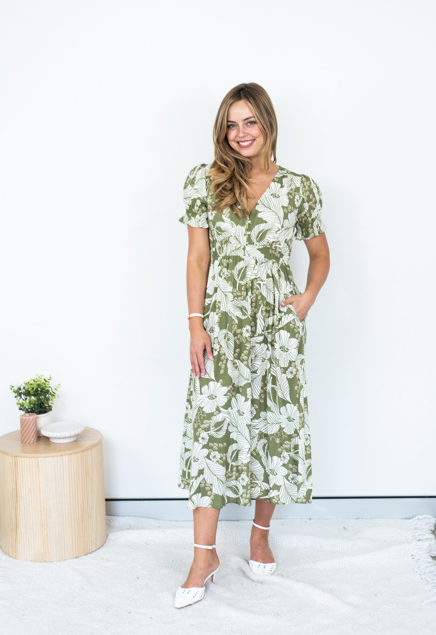 Phoebe Dress (Olive)