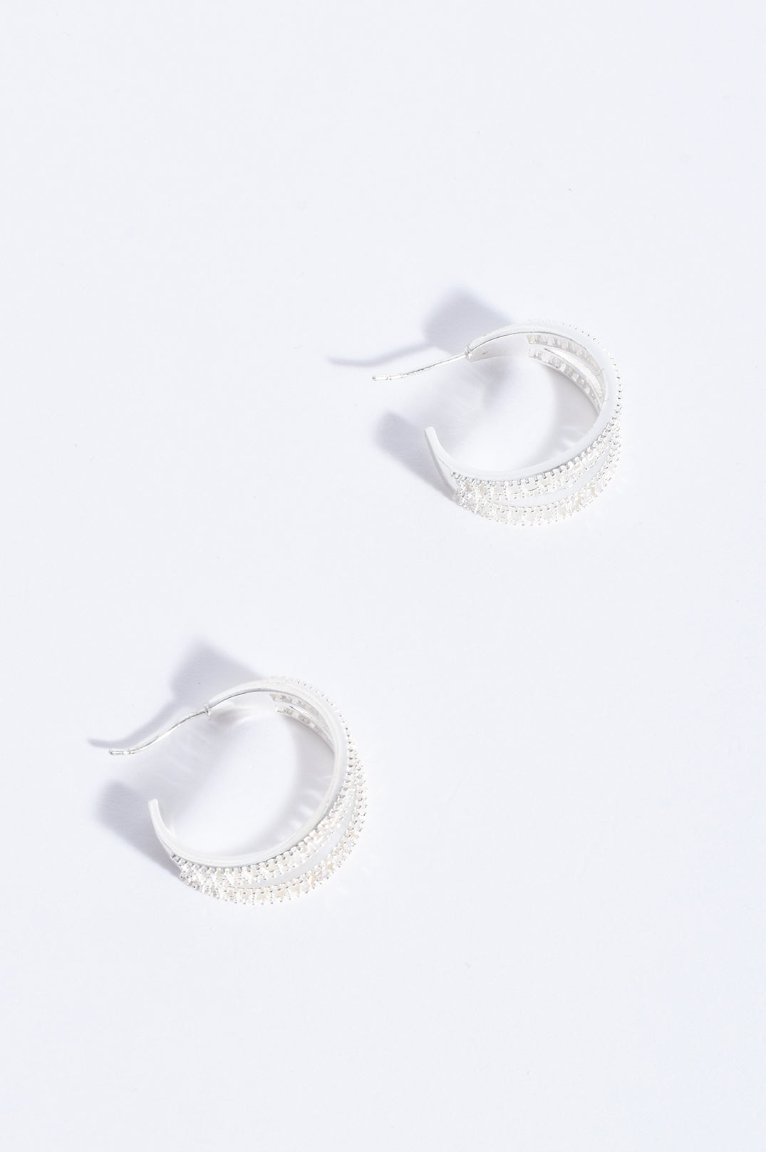 BAGUETTE CUT JEWEL EARRINGS (SILVER)