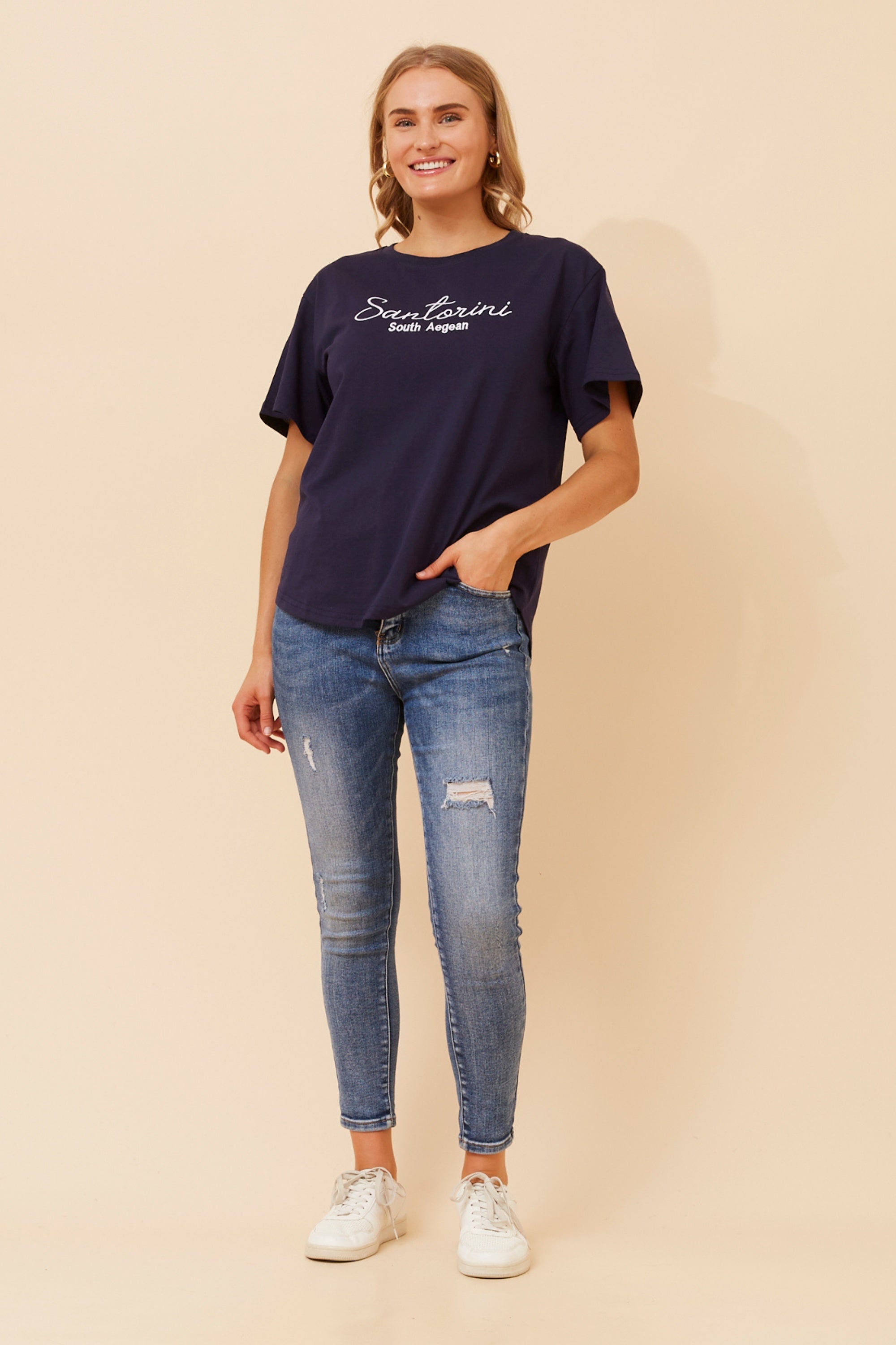 Santorini EMBROIDERED T-SHIRT