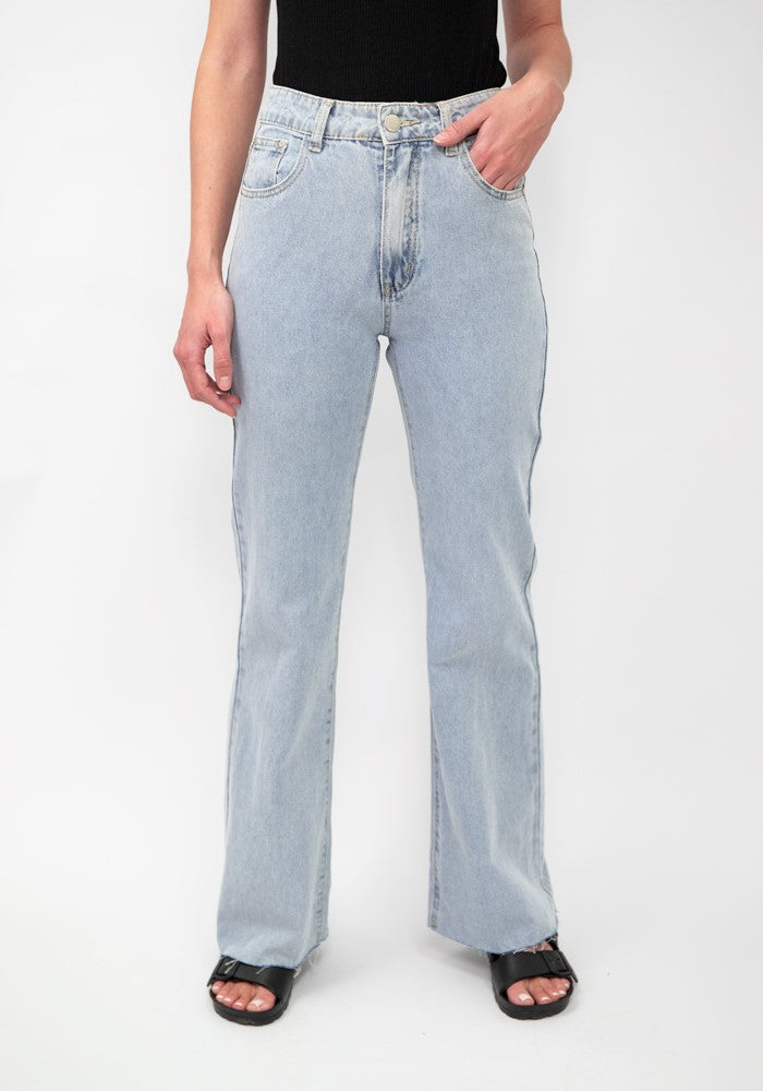 Sasha High Waisted Jeans - Acid Wash