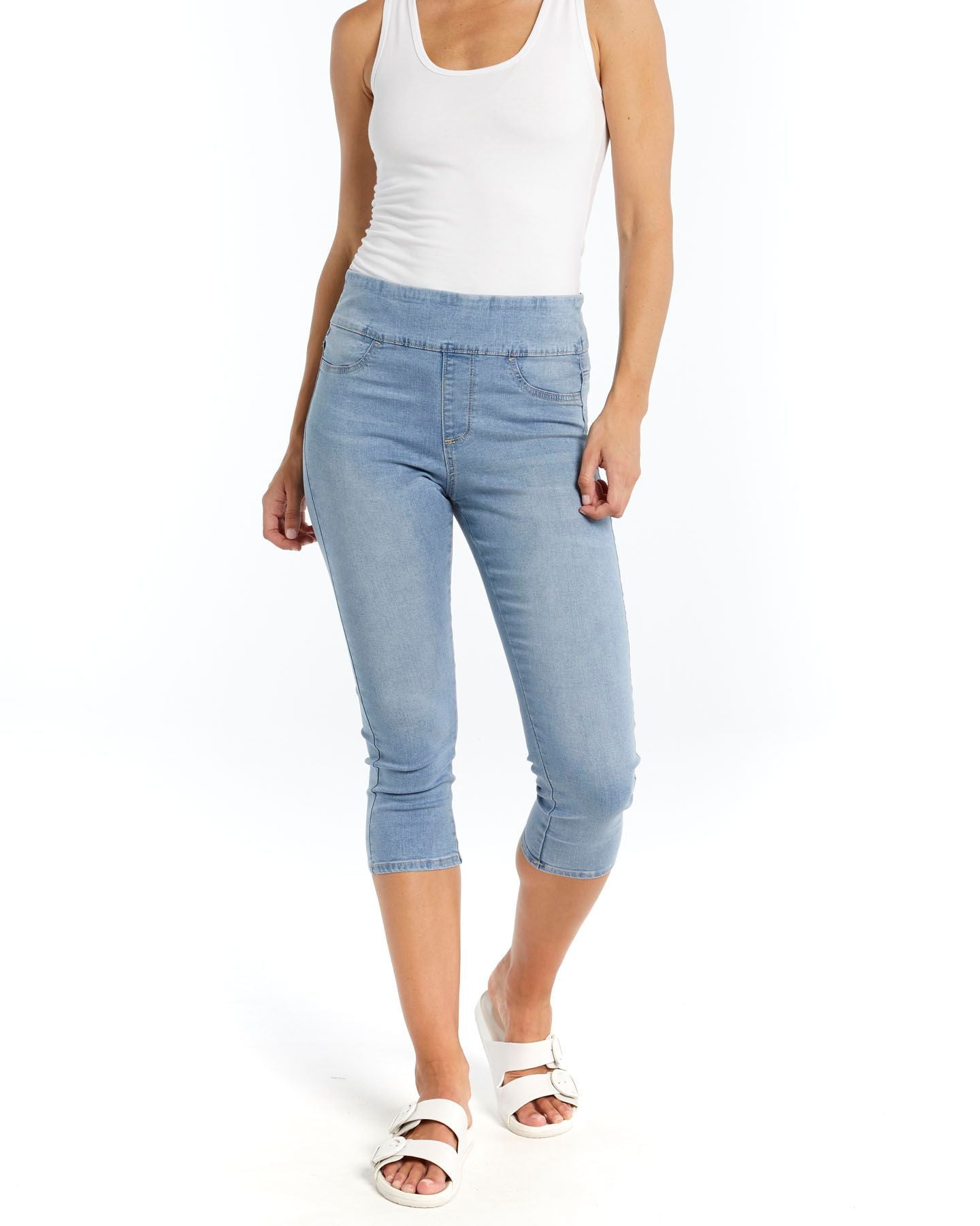 Maisie Capri Jean - Ice Blue