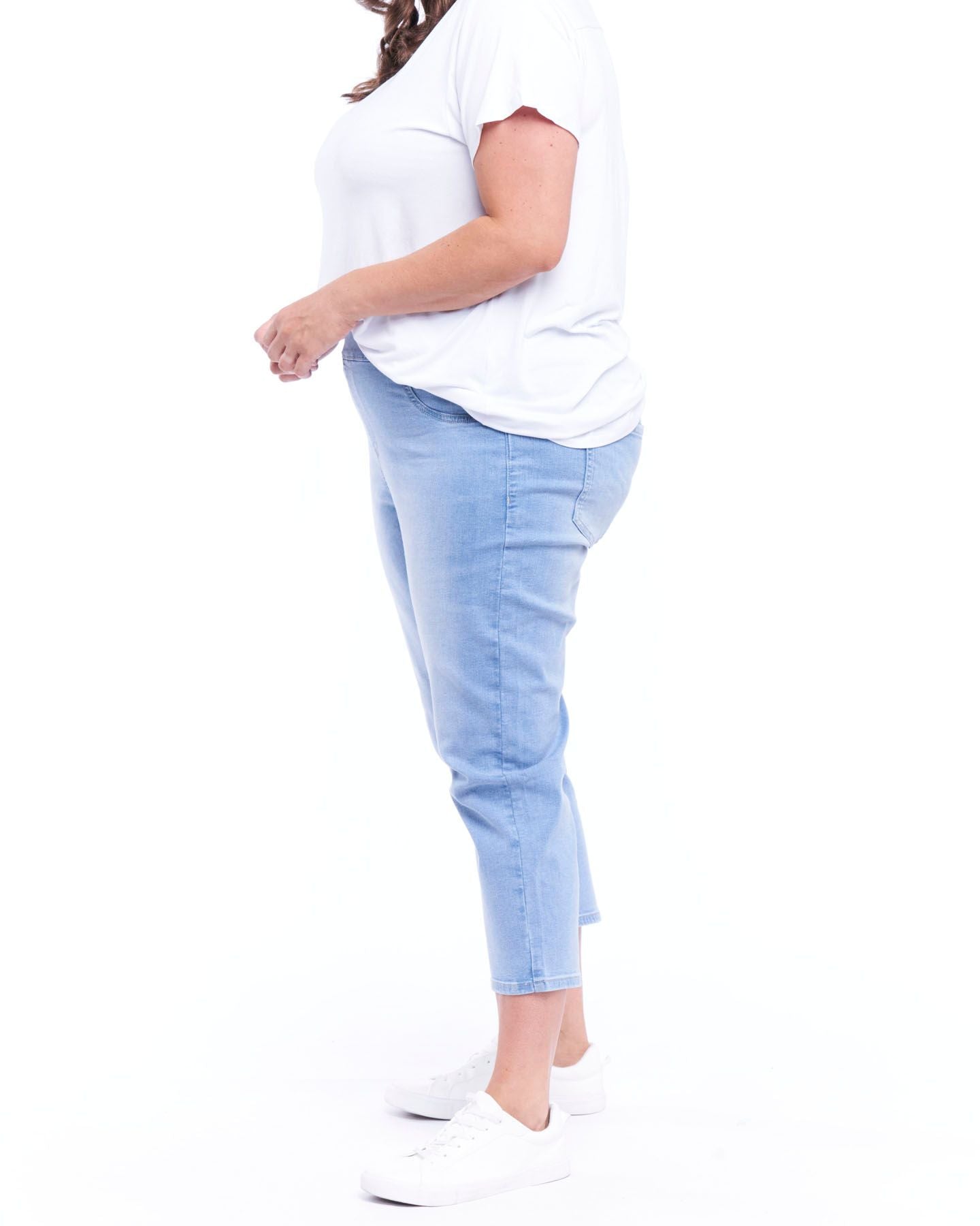 Maisie Capri Jean - Ice Blue