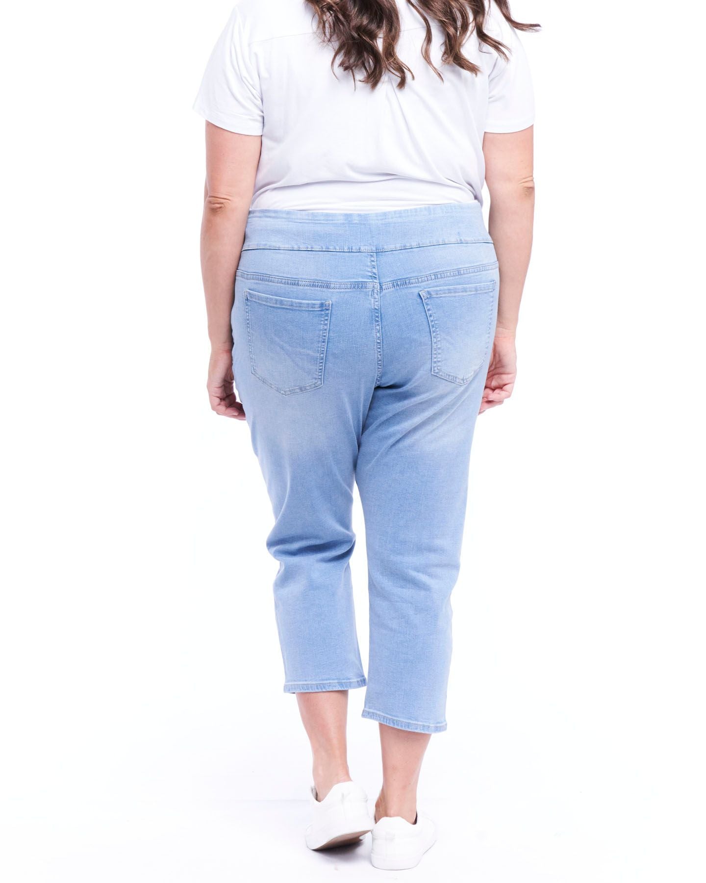 Maisie Capri Jean - Ice Blue